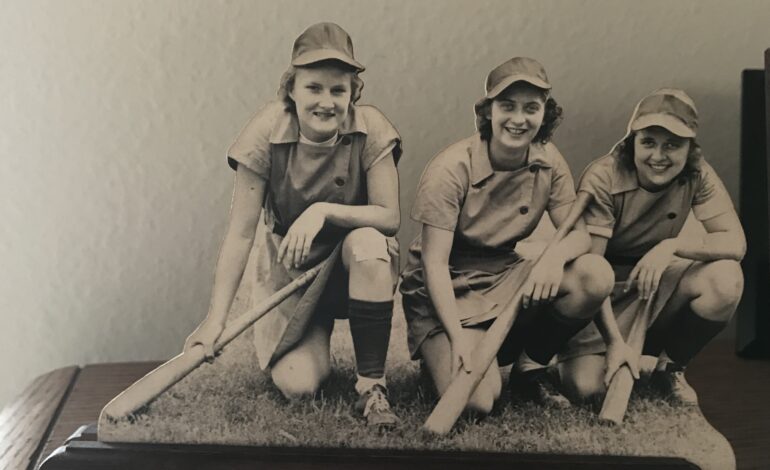 Lil and friends in baseball uniforms